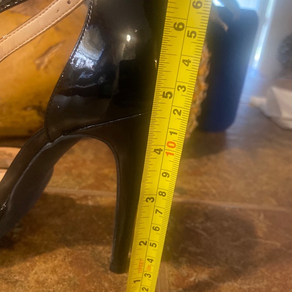 Platform Heels - Picture 7 of 8